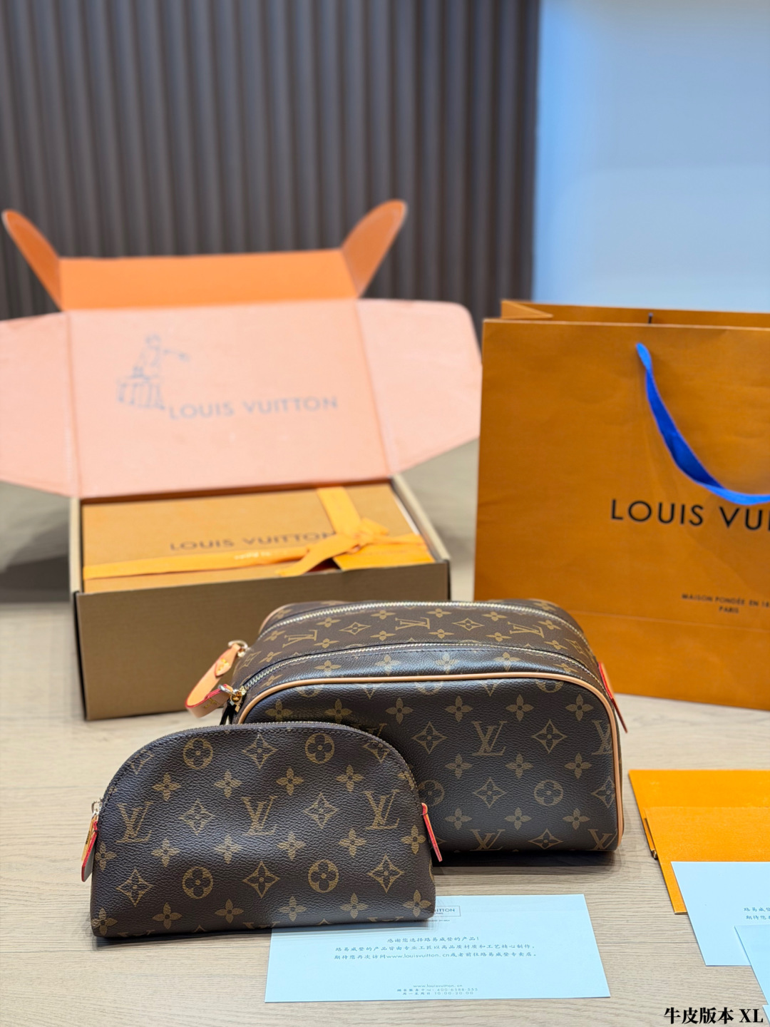 Louis Vuitton LV Monogram Handbag Cowhide Leather Top Handle Carry Travel Ready